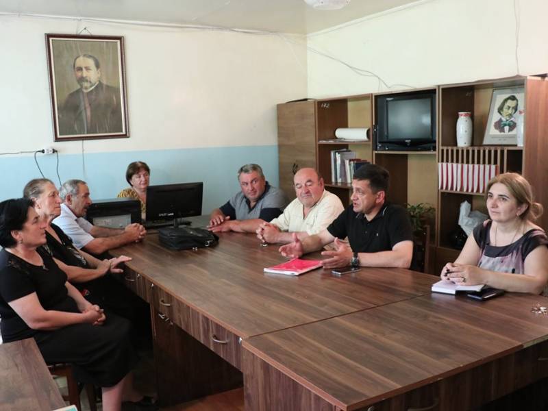 სახელმწიფო რწმუნებული პედაგოგებთან შეხვედრებს განაგრძობს